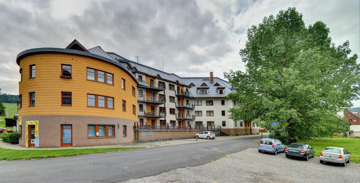 Apartman Modra Hvezda Rokytnice nad Jizerou Exterior foto